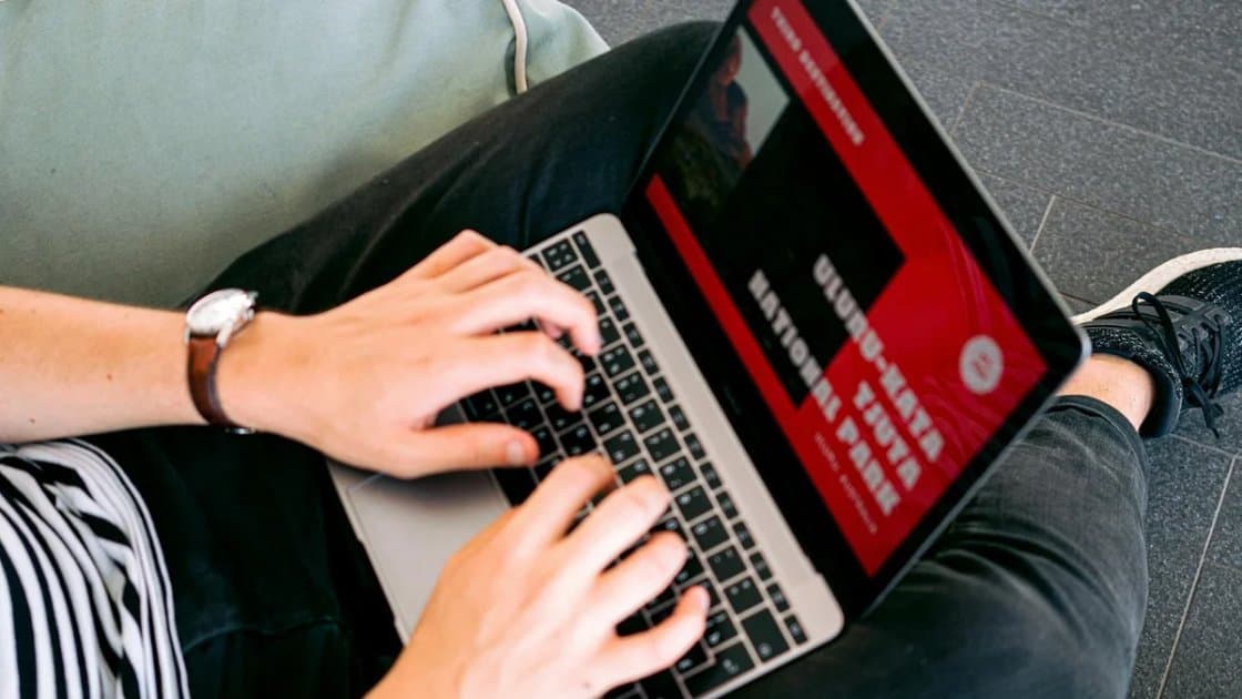 Zašto vašem biznisu treba profesionalna web stranica u 2026. godini?