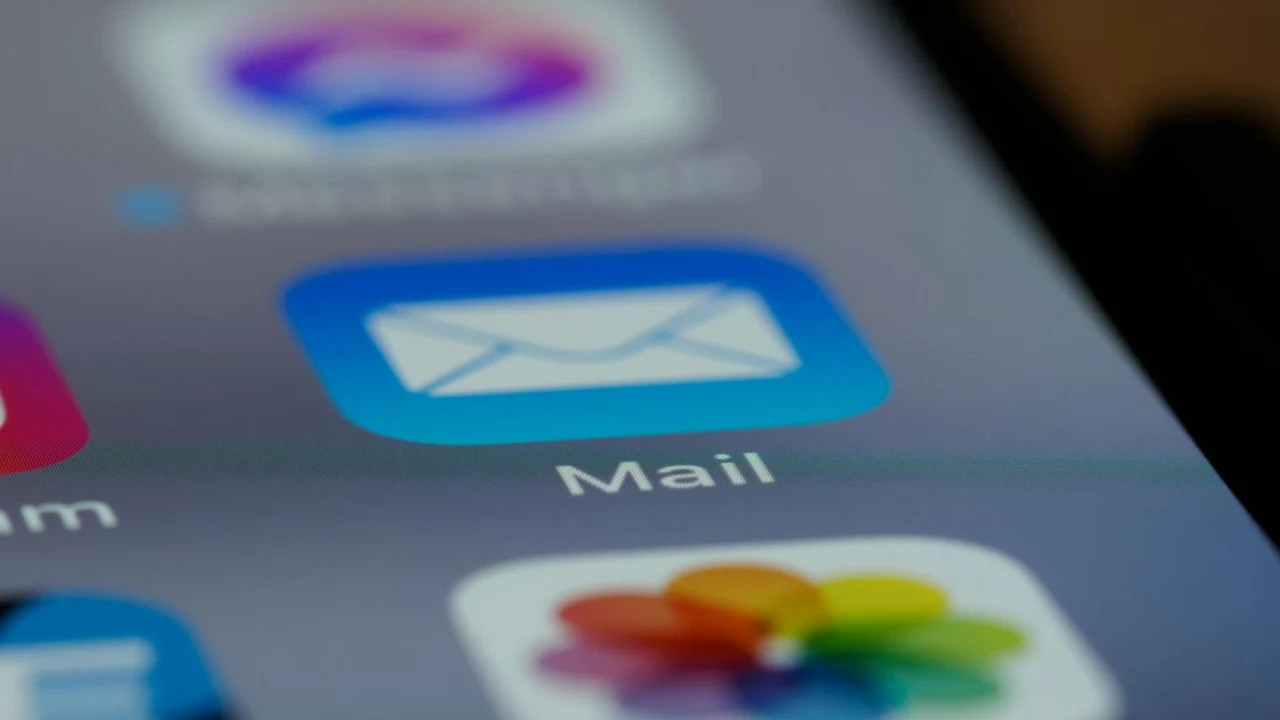 Email marketing za male i srednje biznise: od liste do prodaje